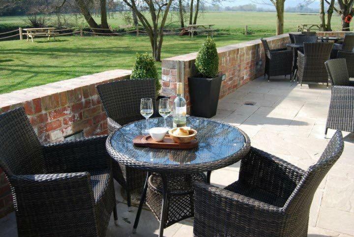 The Lion Hotel Leintwardine Luaran gambar